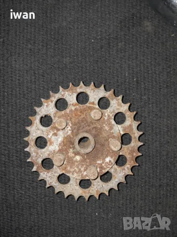 Заден венец за ретро мотор, снимка 2 - Части - 48800621