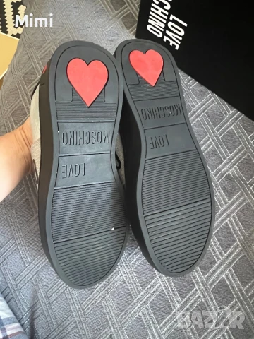 Love Moschino Сникърси  37, снимка 8 - Дамски ежедневни обувки - 50450846
