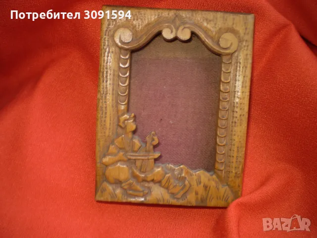 Врамка настолна рамка дърворезба фигура гайдар, снимка 2 - Антикварни и старинни предмети - 49277005
