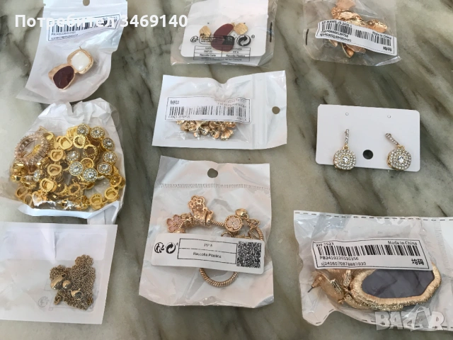 ПРОДАВАМ  ДАМСКИ ОБЕЦИ, БРОШКИ И КОЛИЕТА, снимка 2 - Колиета, медальони, синджири - 54180986