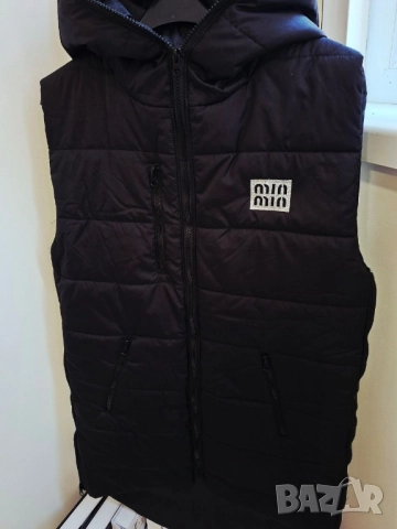 елек Miu Miu , снимка 8 - Елеци - 51833791