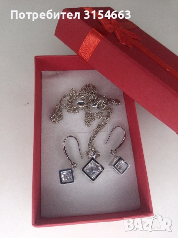 Комплект колие и обици , снимка 5 - Бижутерийни комплекти - 54209228