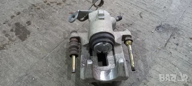 Заден ляв спирачен апарат VW Golf IV