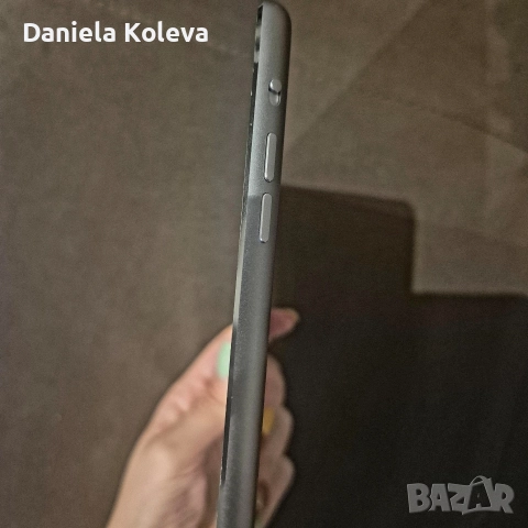 iPad Air 16 GB, снимка 4 - Таблети - 52587519