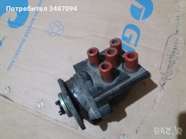 Дистрибутор Bosch 0237521044 Audi 80/100/А6/С4