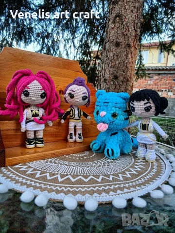 Плетени кукли K рор demon hunters " Хънтрикс " ловци на демони , снимка 6 - Кукли - 52843796