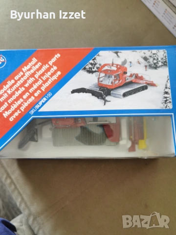 Играчка ratrac pistenbully 600 siku, снимка 2 - Други - 54043198