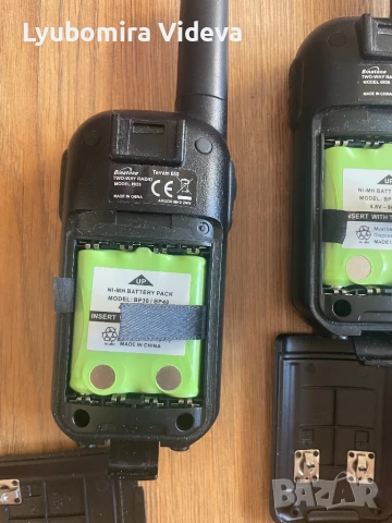 Радиостанции със зарядно Binaton Terrain 650, снимка 3 - Друга електроника - 50916570