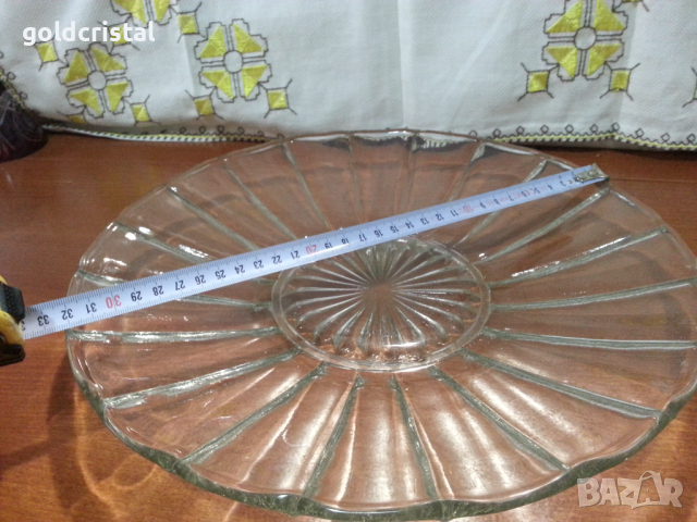 Голяма стъклена чиния , снимка 2 - Антикварни и старинни предмети - 44810558