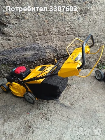 бензинова косачка Honda 2438