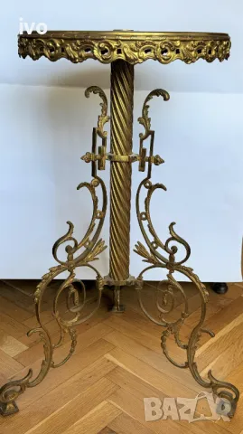 Антикварна френска масичка с мраморен плот, снимка 3 - Антикварни и старинни предмети - 49820439