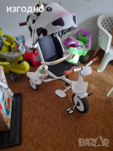 65€ CHIPOLINO*ДЕТСКА КОЛИЧКА ТРИКОЛКА ЗА РАЗХОДКА ЗАПАЗЕНА И НОВИ ДРЕХИ ПОДАРЪК, снимка 6 - Детски велосипеди, триколки и коли - 54007458