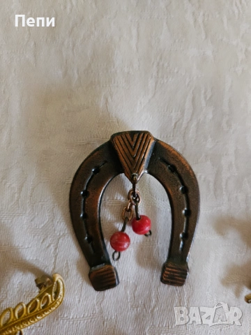 Брошки 5 бр, снимка 2 - Други - 54015696