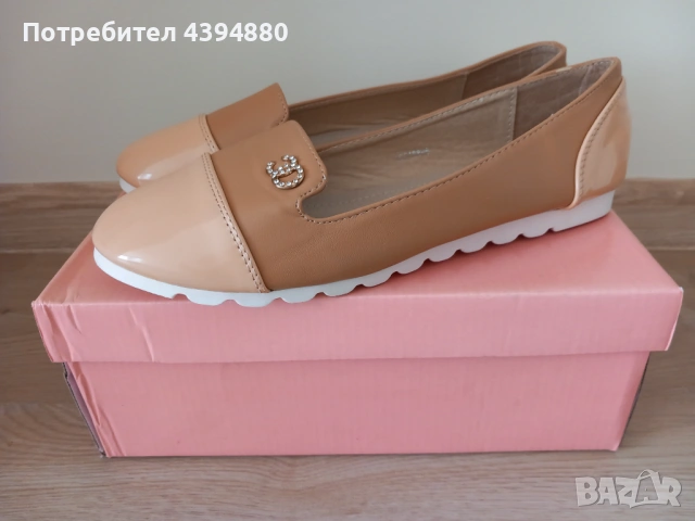 Нови дамски обувки 39