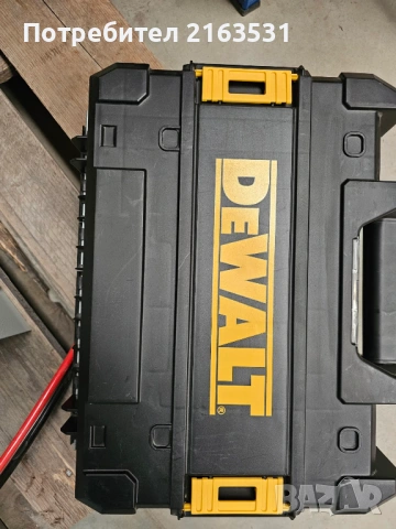 Акумулаторен ударен винтоверт DeWALT DCF887D2, 18 V, 205 Nm, с 2 батерии, зарядно и куфар , снимка 4 - Други инструменти - 53933968