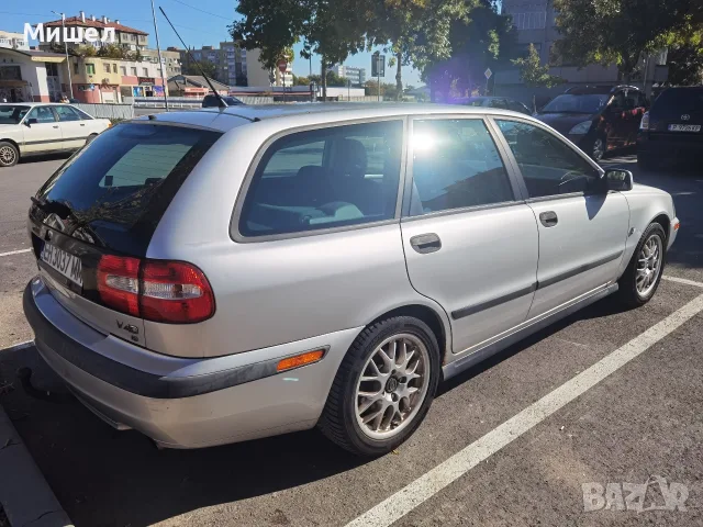 volvo v40 1.8 2002, снимка 4 - Автомобили и джипове - 56355866