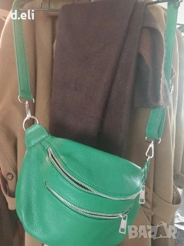 FERRAGAMO Original и Genuine Leather 🇮🇹 100% Кожа Страхотни чанти, снимка 13 - Чанти - 51296380