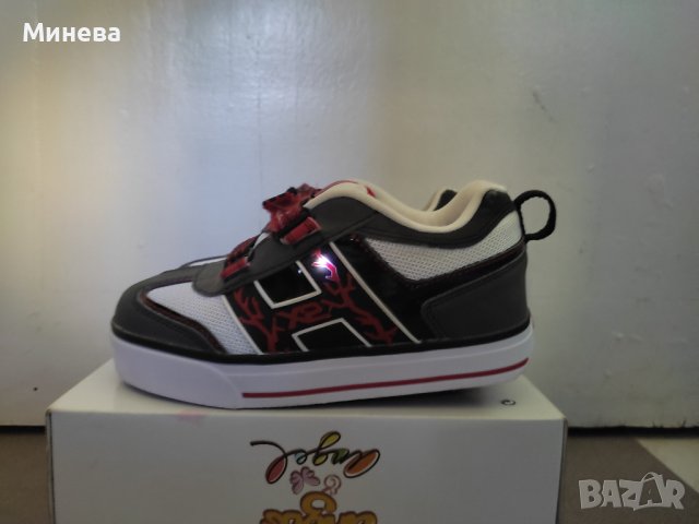 Светещи маратонки с колелца HEELYS , снимка 5 - Детски обувки - 42472737