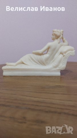 Склуптура от лят мрамор Венера Виктрикс, снимка 5 - Антикварни и старинни предмети - 44355673