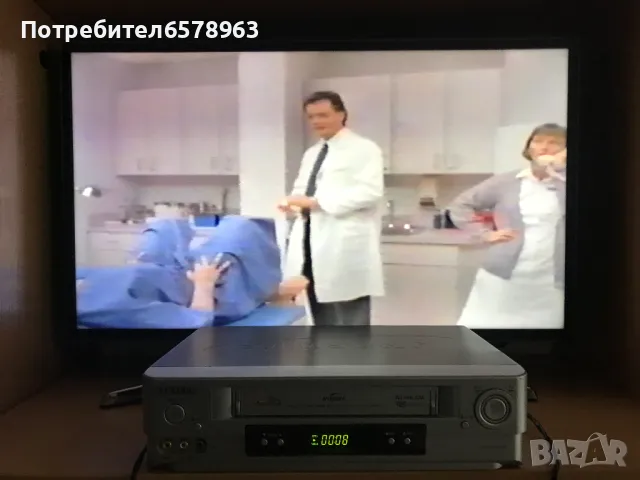 Видеокасета '' Ръката която люлее люлката ''  VHS