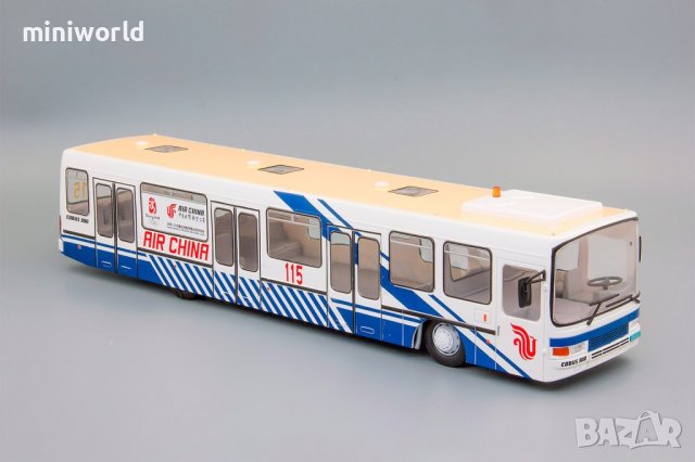 COBUS 3000 Airport Bus автобус 1984 - мащаб 1:43 на Hachette моделът е нов в блистер