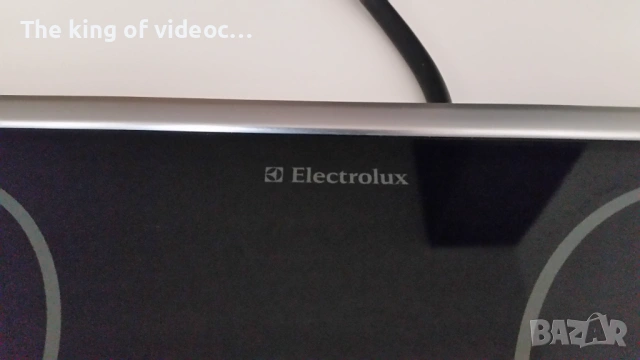 Плот за вграждане Electrolux с  4 нагревателни зони , снимка 2 - Печки, фурни - 53198260