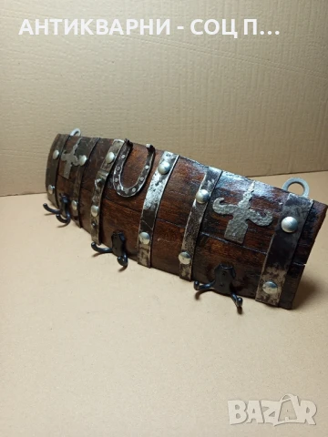 Стара Ръчно Изработена Дървена Закачалка От Дъбово Буре., снимка 6 - Антикварни и старинни предмети - 50991510