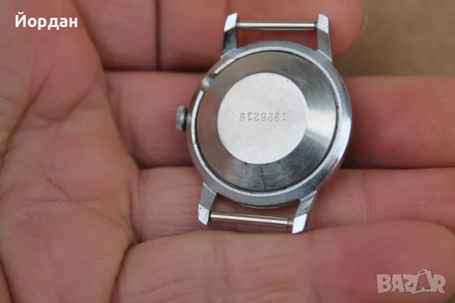 СССР мъжки часовник ''Заря'', снимка 4 - Мъжки - 49895415