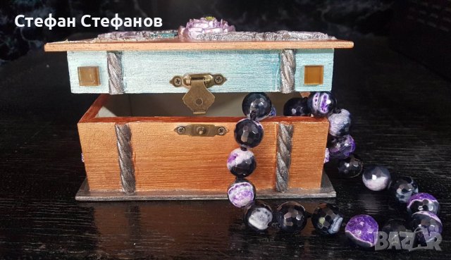 Кутия за бижута, снимка 2 - Подаръци за жени - 40769774