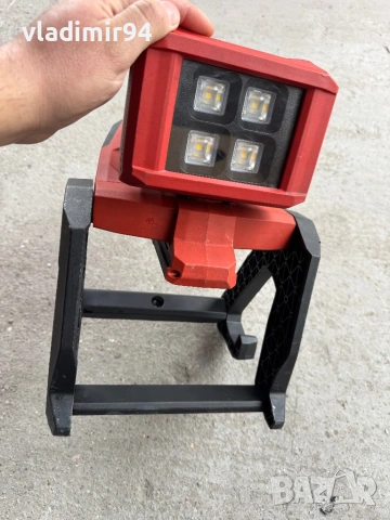Hilti SL 6-22 Работен прожектор, снимка 4 - Други инструменти - 53899546