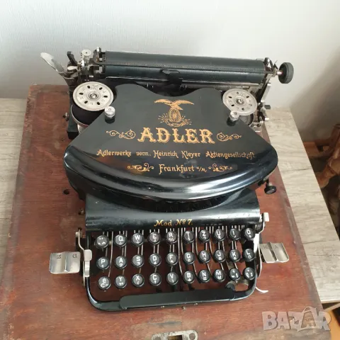 Преносима немска пишеща машина от 1910 г. Adler модел №7, снимка 2 - Антикварни и старинни предмети - 49416792