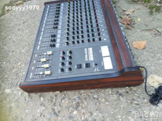 MONARCH-ГОЛЯМ ПУЛТ С ИНДИКАТОРИ-FRANCE 2311211919, снимка 4 - Ресийвъри, усилватели, смесителни пултове - 34905346