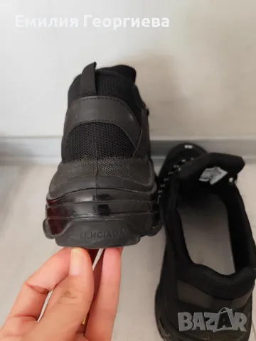 Balenciaga Triple S , снимка 6 - Маратонки - 48885790