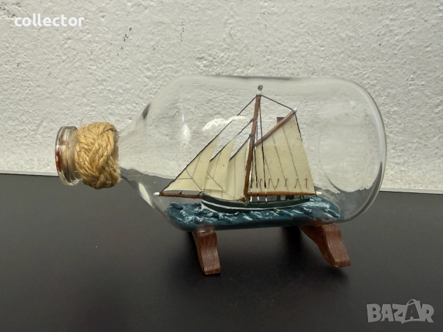 Ръчно изработена платноходка / кораб / лодка в бутилка. №7733, снимка 3 - Антикварни и старинни предмети - 52802789