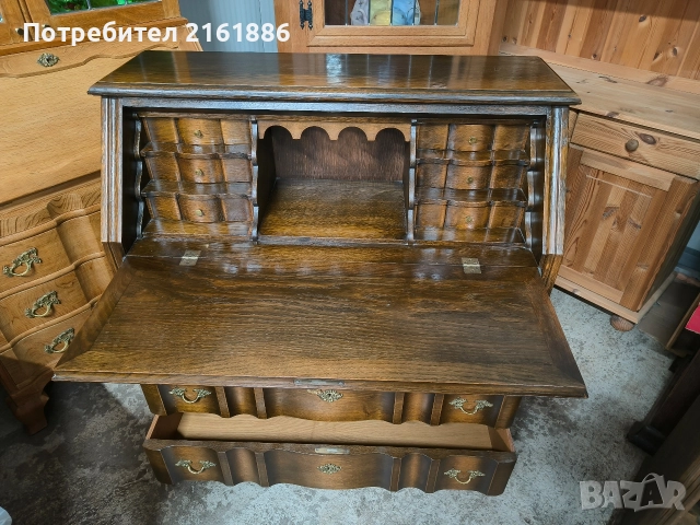3966 Дъбово писалище с месингови дръжки , снимка 3 - Шкафове - 52885594