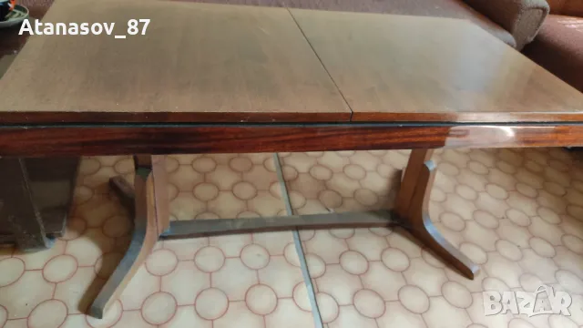 Разтегателна холна маса