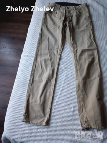 Елегантен панталон нов без никакви следи от употреба.