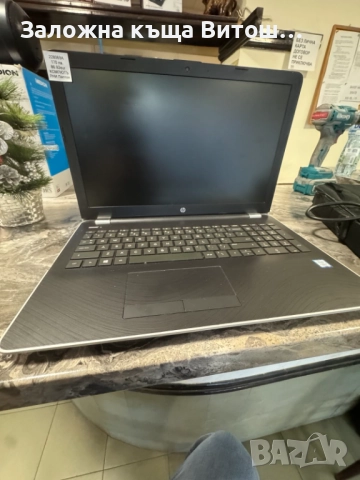 Лаптоп HP 15-bs080na, снимка 2 - Лаптопи за дома - 52819284