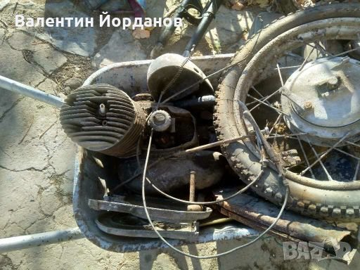 Балкан 250 резервни части, снимка 4 - Мотоциклети и мототехника - 27475869