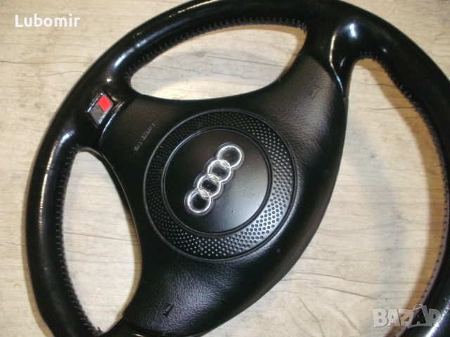 Волан трилъчев - Ауди А4, А6, А3, ТТ - оригинален S-Line !, снимка 4 - Аксесоари и консумативи - 50954769