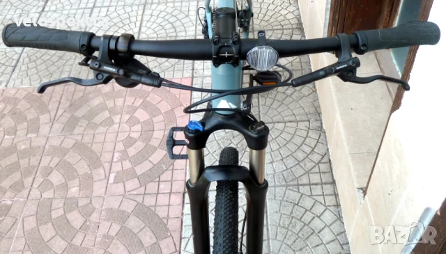 Canyon М 0134 ! 28 цола ! Трекинг хибрид- лек офроуд ! Като НОВ ! Алуминиев!, снимка 11 - Велосипеди - 51108479