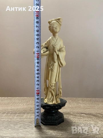 Декоративна статуетка „Японка в кимоно“, снимка 4 - Антикварни и старинни предмети - 52247142