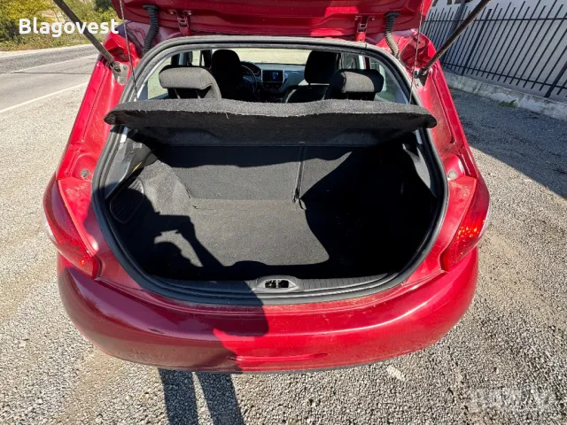 Peugeot 208 1.0i 68hp ZM01 НА ЧАСТИ, снимка 14 - Автомобили и джипове - 47701695