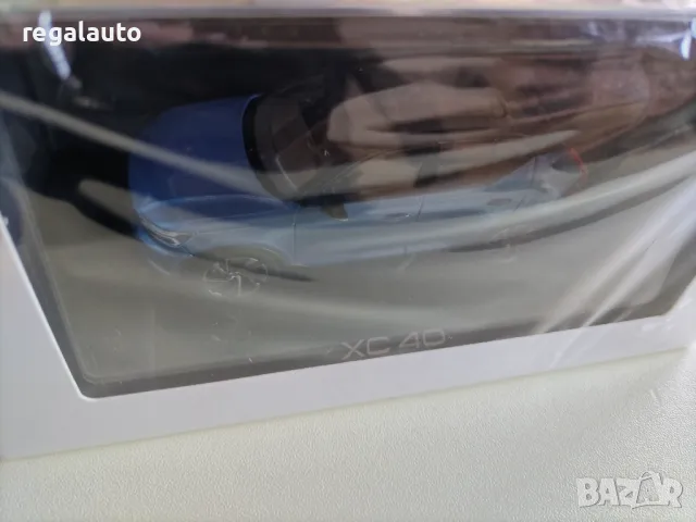 32220504,умален модел die-cast Volvo XC40,1:43, снимка 3 - Колекции - 49357634