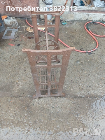 Стойка от шевна машина, снимка 3 - Антикварни и старинни предмети - 54067966