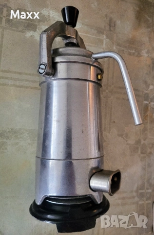 Продавам кафеварка от 1960-те