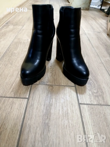 Боти с ток, снимка 2 - Дамски боти - 53149100