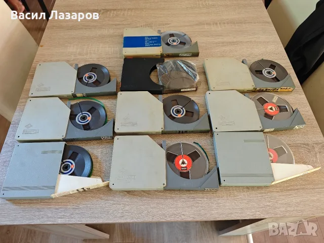 Магнетофонни ролки 13 см с пластмасови кутии и лента 