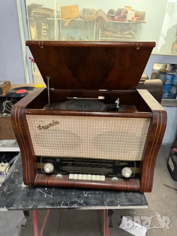 Ремонт на Стари Радио-Грамофони, снимка 2 - Антикварни и старинни предмети - 50901573