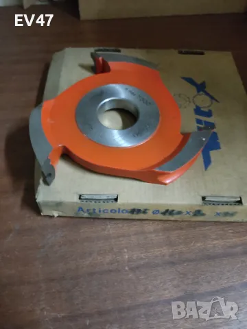 Дърводелска фрезова глава за полукръг, снимка 6 - Други машини и части - 48226327